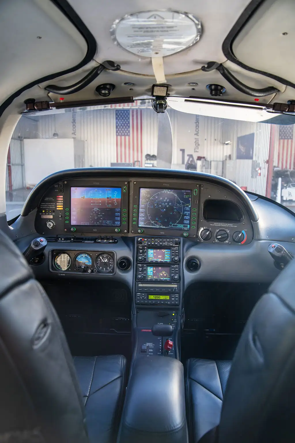 N219EL 2007 Cirrus SR20 GTS exterior view