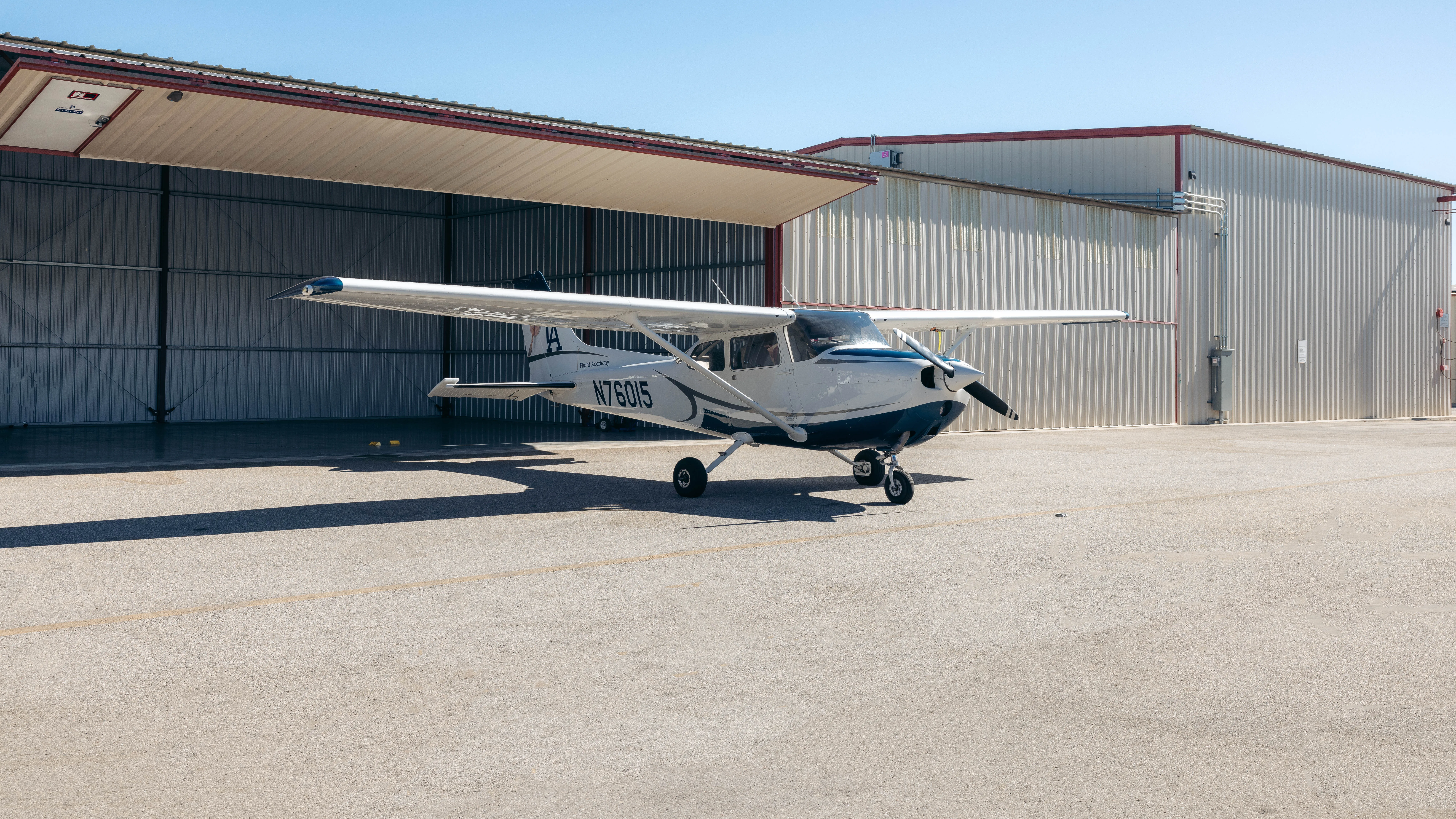 N76015