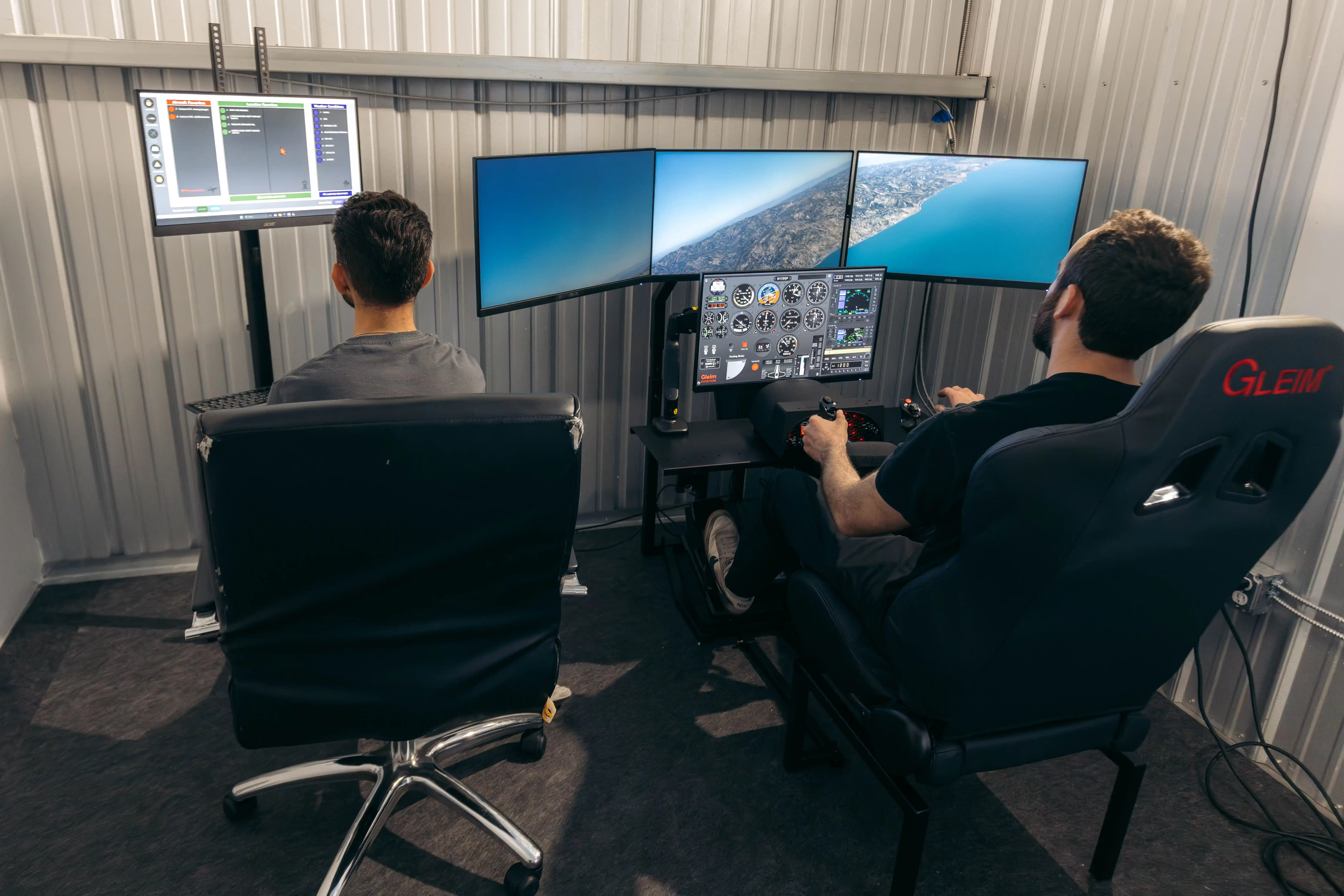 la flight academy los angeles flight school a gleim batd simulator Sim 10