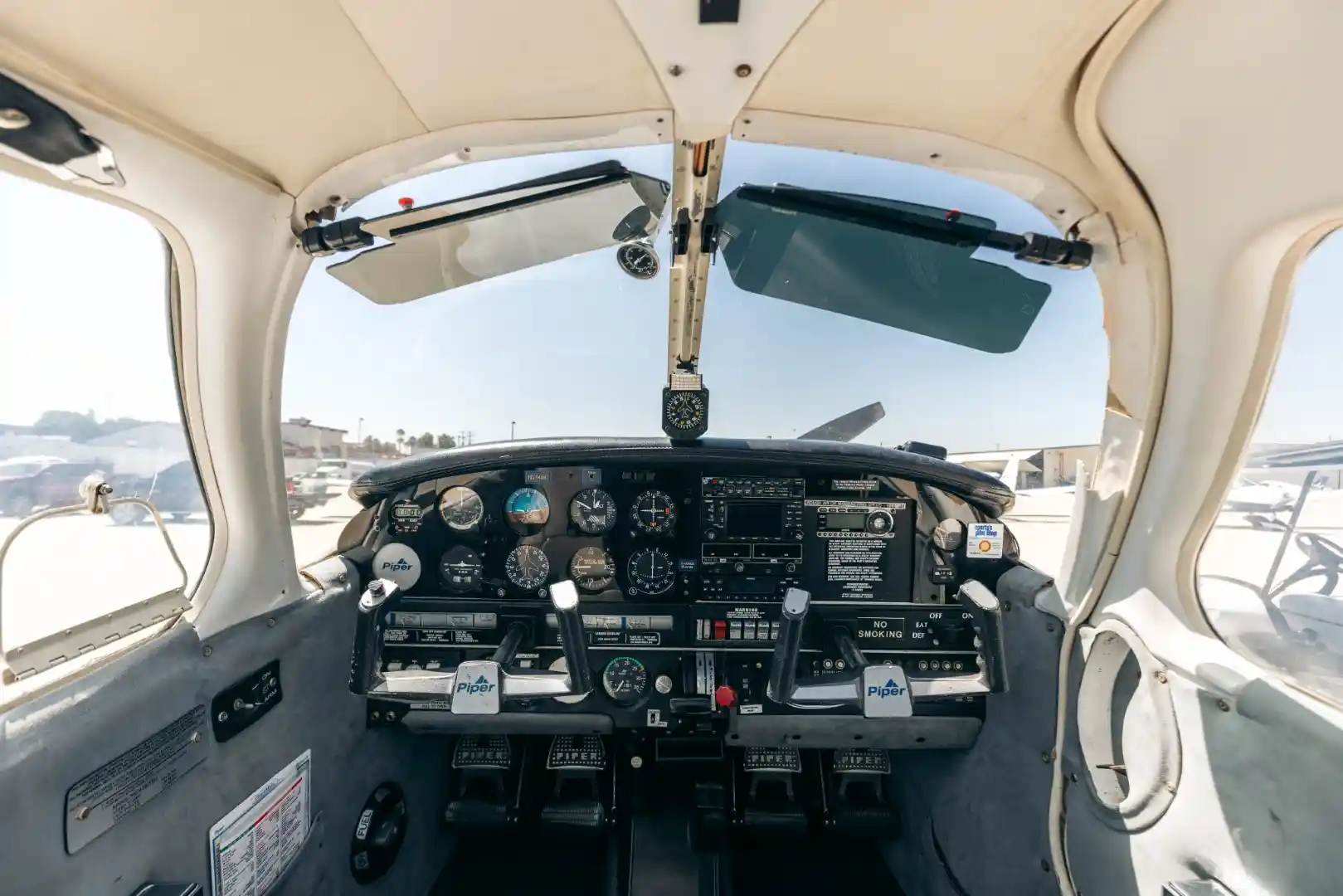 lafa plane piper archer inside seat view