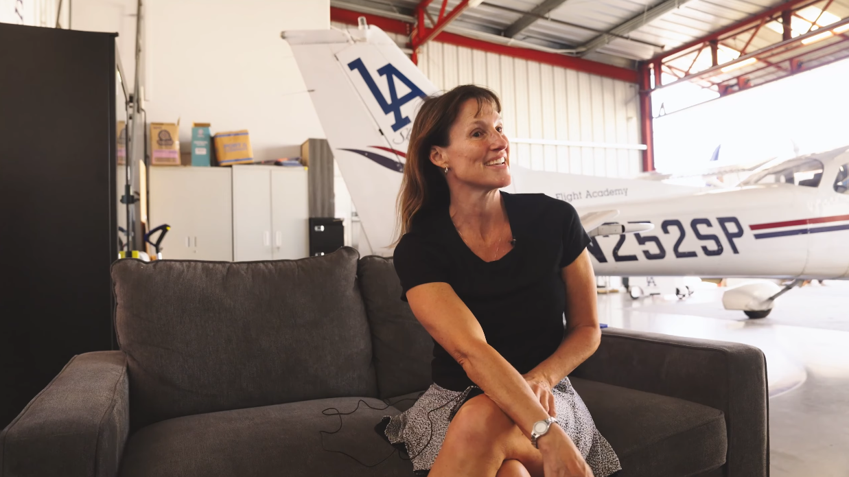 Student pilot Vanessa sharing her aircraft ownership and leaseback story at LA Flight Academy